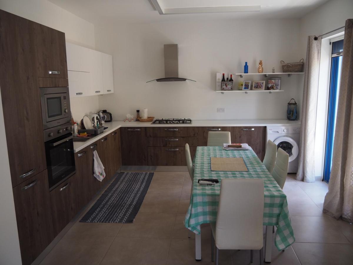 Balluta Sliema Modern Apartment Luaran gambar
