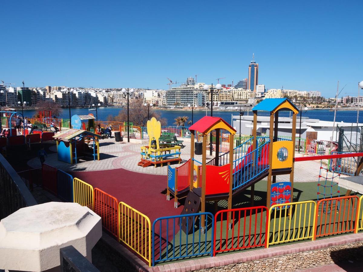 Balluta Sliema Modern Apartment Luaran gambar