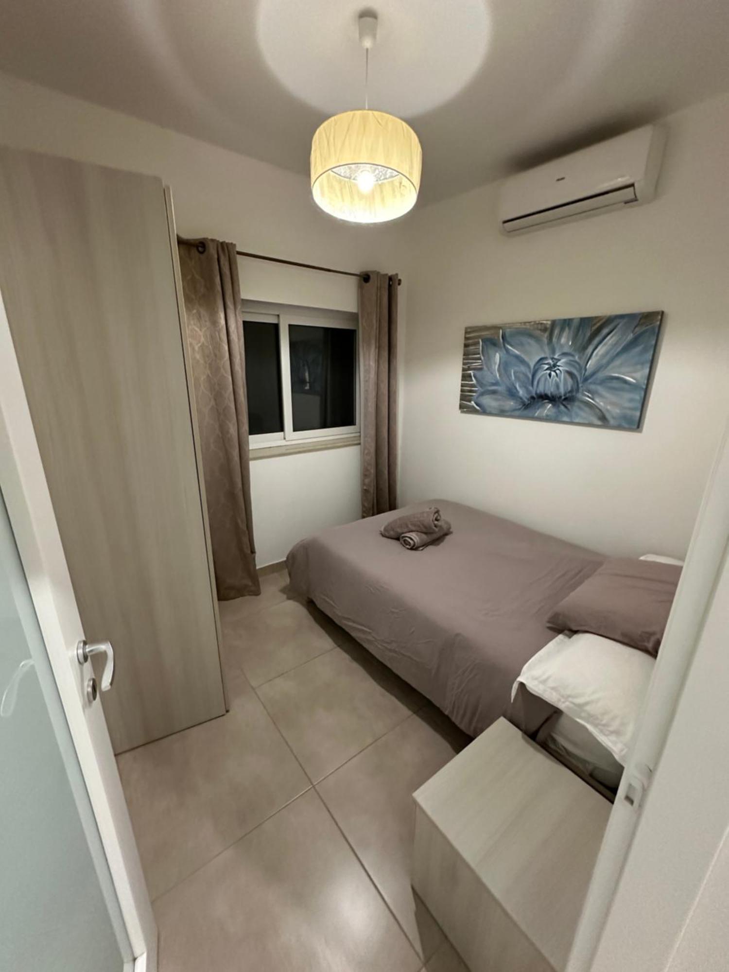 Balluta Sliema Modern Apartment Luaran gambar
